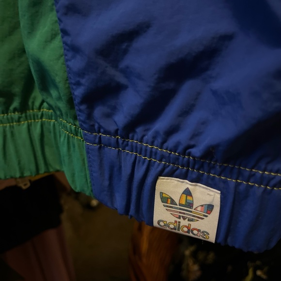 Adidas unisex Rainbow Off-center Windbreaker / Jacket 90’s style #pride - Picture 5 of 9